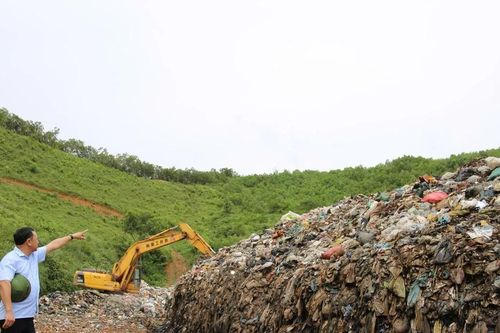 Báo động đỏ từ bãi rác Mường Động