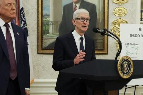Tổng thống Donald Trump công bố cam kết đầu tư mới 100 tỷ USD từ Apple