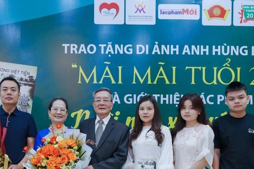 Lời nhắc nhở về ký ức hào hùng...