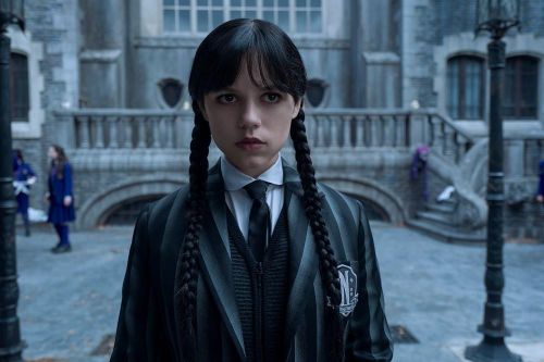 'Wednesday' mùa 2 ra mắt với điểm Cà Chua 'tươi', nhưng phim có thực sự 'ngon'?