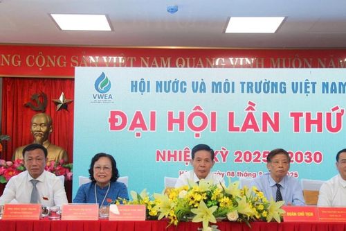 Ông Chu Phạm Ngọc Hiển tái đắc cử chức vụ Chủ tịch Hội Nước và Môi trường Việt Nam