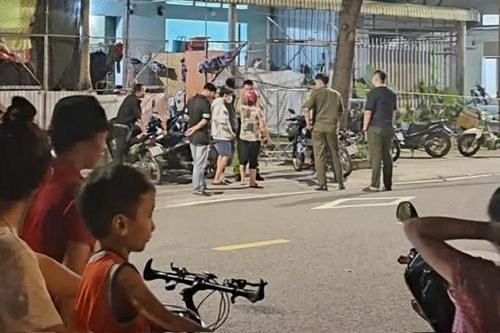 Điều tra nghi án chồng sát hại vợ con rồi tự tử ở TP.HCM