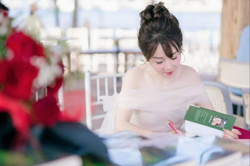 Ma túy, buôn lậu, thế giới ngầm trong mắt nữ tác giả trẻ