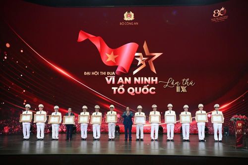 Phòng Cảnh sát hình sự, Công an tỉnh Lai Châu được phong tặng danh hiệu Anh hùng