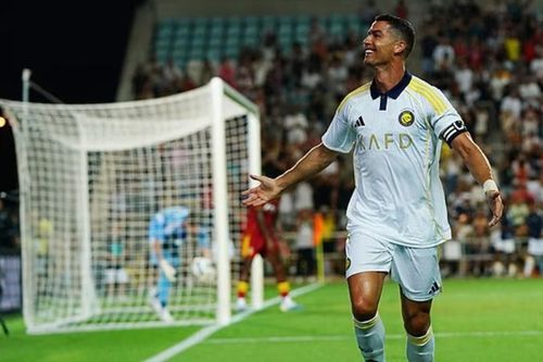 Ronaldo lập hat-trick trong chiến thắng đậm khi lần đầu đá cặp với đồng đội ở Bồ Đào Nha