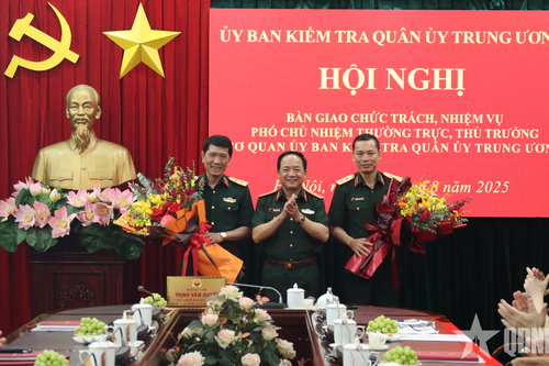 Bàn giao chức trách, nhiệm vụ Phó chủ nhiệm Thường trực, Thủ trưởng Cơ quan Ủy ban Kiểm tra Quân ủy Trung ương