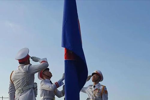 Lễ thượng cờ ASEAN tại TPHCM