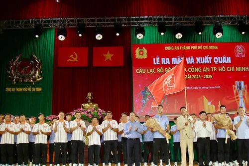 CLB Công an TPHCM xuất quân tham dự mùa bóng 2025-2026