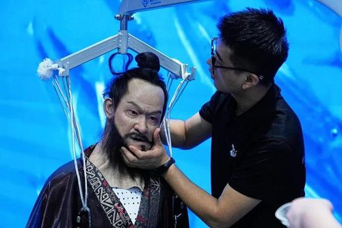 Cửa hàng toàn robot ở Bắc Kinh khiến nhiều người tò mò
