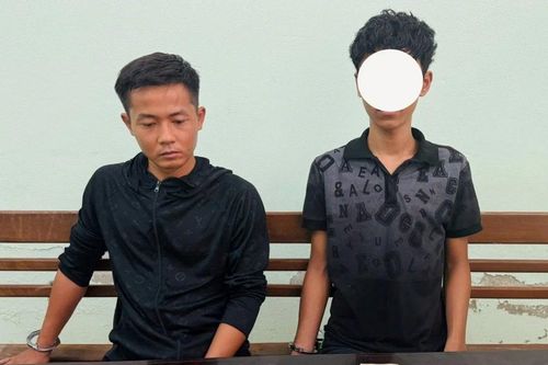 Bị lấy trộm điện thoại vừa trộm của người khác