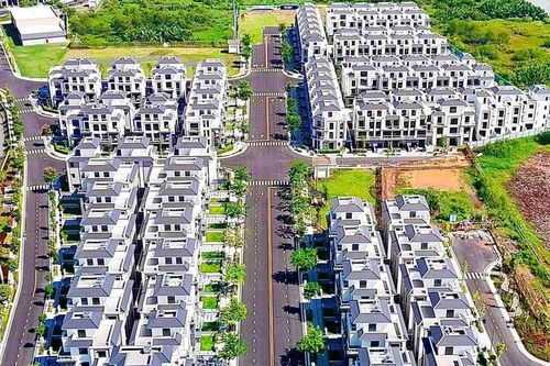 Giá biệt thự ở TPHCM chạm ngưỡng gần 1 tỷ đồng/m2