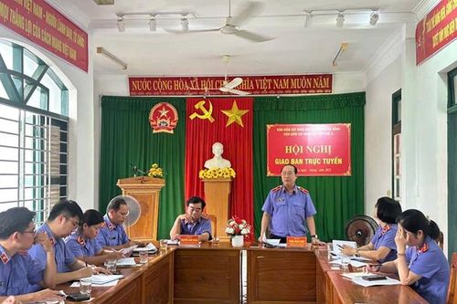 Lãnh đạo VKSND TP Đà Nẵng làm việc với VKSND các khu vực