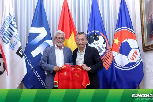 HLV Calisto trở lại Việt Nam, mang tin vui với VFF; Cầu thủ Việt kiều đổ bộ V.League: Mừng nhiều mà lo cũng lắm