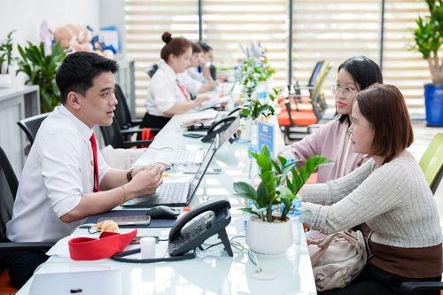 Nhiều lo lắng về 'ẩn số' điểm chuẩn, thí sinh chủ động tìm hướng xét bổ sung học bạ