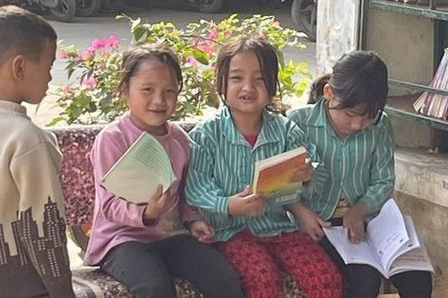 Chiến dịch trang bị 1.000 tủ sách cho trẻ em vùng sâu, vùng xa