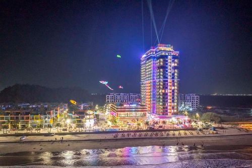 Chìa khóa mở 'vòng kim cô mùa vụ' cho du lịch biển miền Bắc