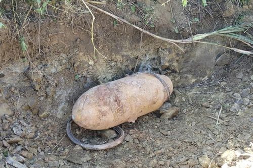 Hủy nổ thành công quả bom nặng gần 300kg tại xã Thượng Ninh