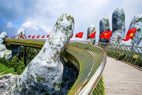 Việt Nam lọt top 3 điểm đến châu Á hút khách quốc tế