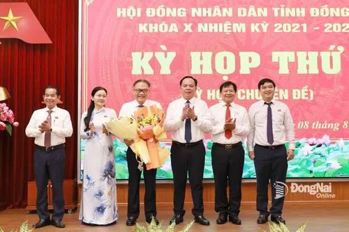 Đồng chí Nguyễn Kim Long được bầu giữ chức Phó Chủ tịch UBND tỉnh Đồng Nai