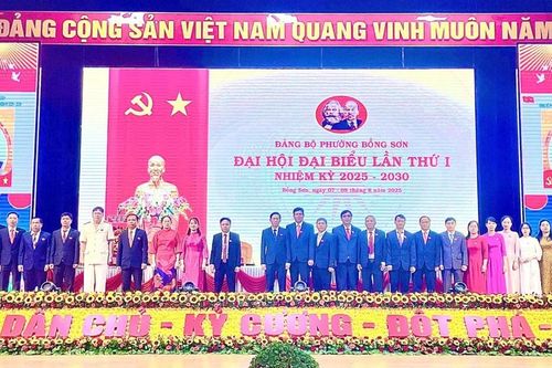 Phường Bồng Sơn cần thực hiện có hiệu quả 'bộ tứ trụ cột' làm nền tảng phát triển kinh tế-xã hội