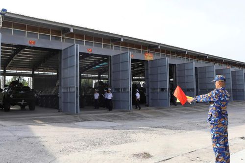 Vùng 4 Hải quân kiểm tra công tác sẵn sàng chiến đấu tại Lữ đoàn 101