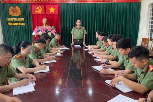 Xứng danh điển hình tiên tiến