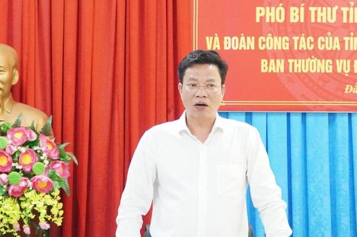 Xã biên giới Đắk Wil cần bố trí, đào tạo cán bộ đúng người, đúng việc
