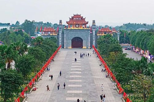 Thiết lập chuỗi sản phẩm du lịch chủ lực vùng đất Tổ