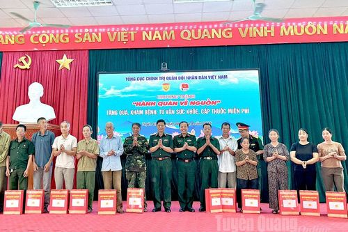 Tổng cục Chính trị Quân đội Nhân dân Việt Nam - Ban Thanh niên Quân đội tổ chức hành quân về nguồn tại xã Tân Trào