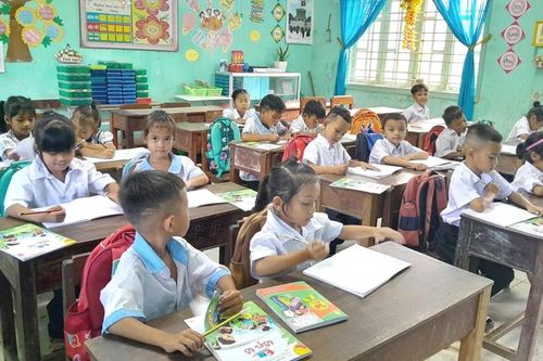 Trang bị kỹ năng dạy học đọc hiểu cho trẻ em vùng dân tộc thiểu số