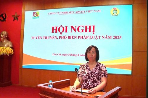 Công ty Apatit Việt Nam tổ chức Hội nghị tuyên truyền pháp luật năm 2025