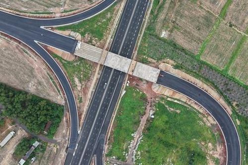 Cao tốc Biên Hòa - Vũng Tàu: Hoàn thành 2 cầu vượt ngang cuối cùng trong tháng 8