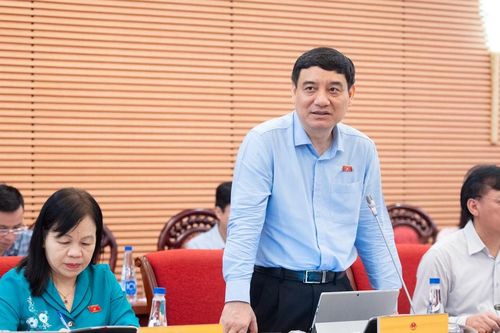 Thẩm tra sơ bộ 3 dự án luật lĩnh vực giáo dục
