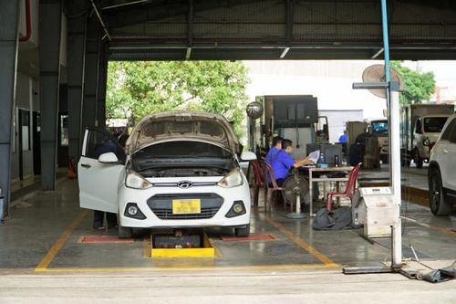 Sớm khắc phục vướng mắc đăng kiểm cho xe kinh doanh vận tải chưa đổi đăng ký xe