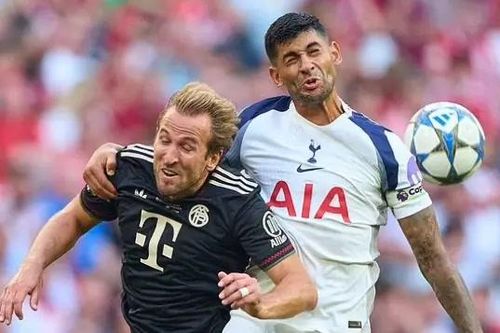 HLV Thomas Frank nhận thất bại đầu tiên ở Tottenham