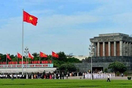 Nghị định mới xử phạt đến 30 triệu đồng hành vi quay phim chụp ảnh trái phép tại Khu Di tích Lăng Chủ tịch