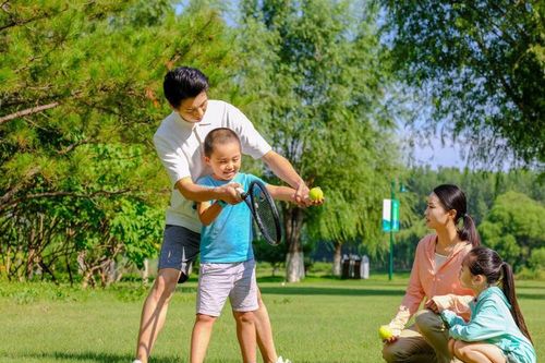 Cha mẹ là tấm gương đầu đời hình thành nhân cách và giá trị sống của trẻ