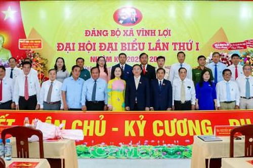 Quyết tâm tạo đột phá xã cửa ngõ Cà Mau