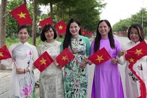 Xã Ô Diên phát động cuộc thi 'Thôn, cụm dân cư, tổ dân phố sáng, xanh, sạch, đẹp, an toàn, thông minh'