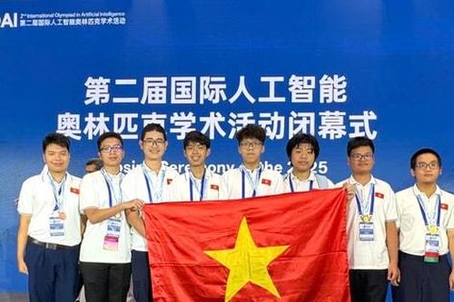 Đoàn học sinh Việt Nam lọt tốp 4 tại Olympic trí tuệ nhân tạo quốc tế