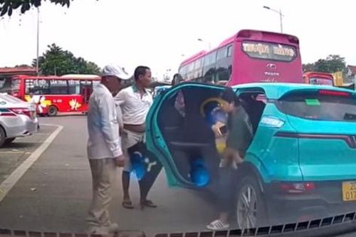 Luật sư phân tích vụ nhóm người chặn taxi, đuổi phụ nữ bế con khỏi xe ở Thái Nguyên