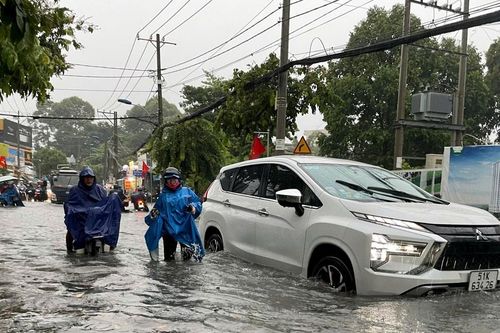 Điệp khúc 'hễ mưa là ngập'