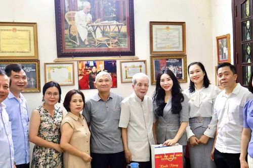 Hà Nội chi ưu đãi người có công của Thành phố 2.240 tỷ đồng