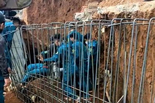 Sạt lở đất lúc thi công tường chắn sạt lở một người tử vong