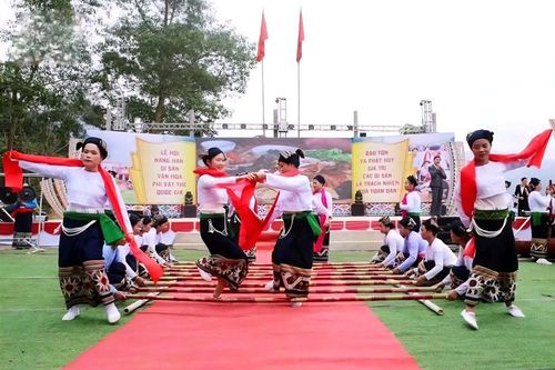 Nhảy sạp người Thái: Hồi sinh nhịp tim văn hóa núi rừng