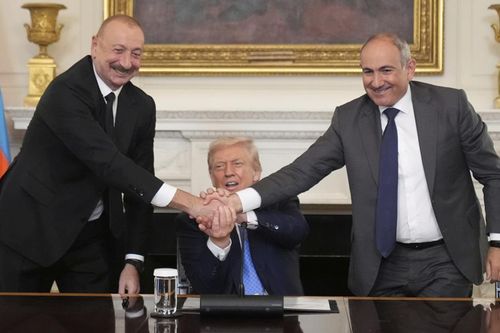 'Cú hích' từ thỏa thuận hòa bình lịch sử giữa Armenia và Azerbaijan