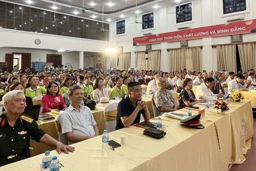 Dưỡng sinh tâm thể trong chăm sóc sức khỏe toàn diện