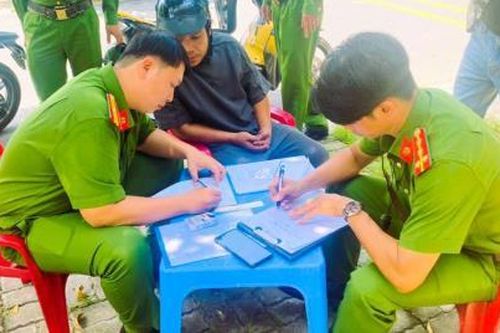 Lập hồ sơ, xử lý 5 đối tượng nghiện các chất ma túy