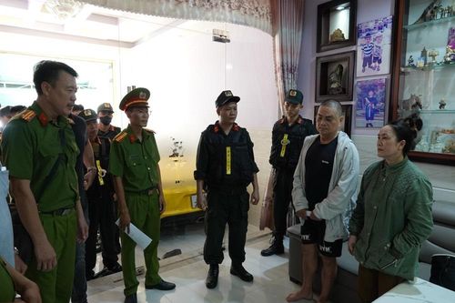 Đánh sập ổ nhóm 'tín dụng đen' 130 tỷ đồng do nhóm đối tượng 'máu mặt' cầm đầu