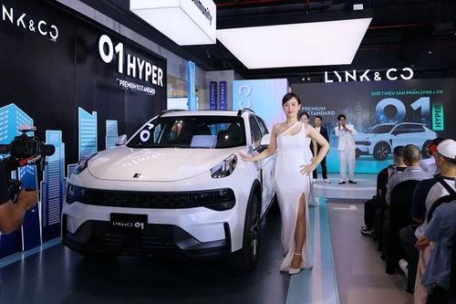 Lynk & Co 01 Hyper ra mắt Việt Nam, đắt hơn Mazda CX-5 gần 200 triệu đồng